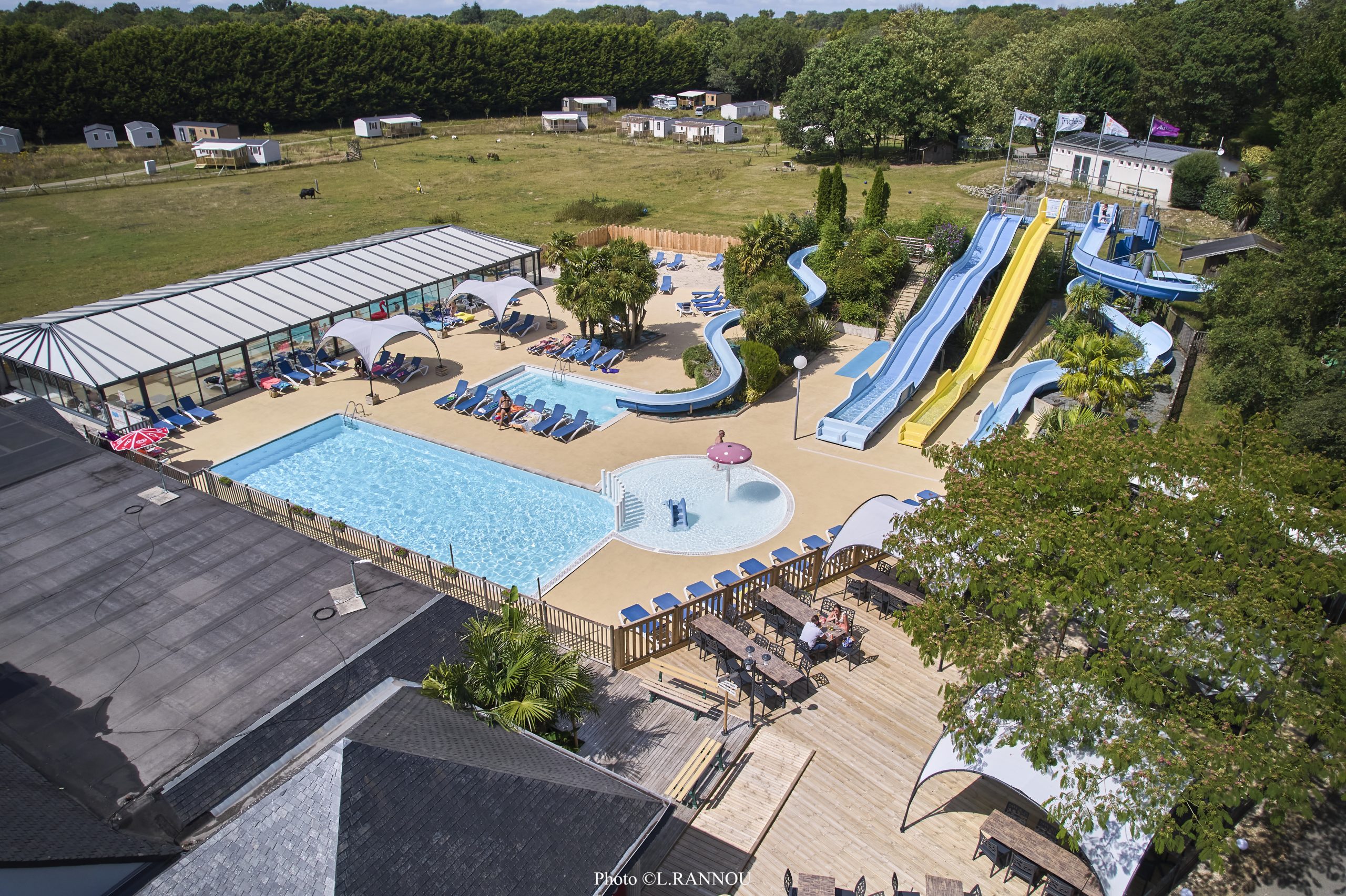 vue aerienne camping les jardins du morbihan